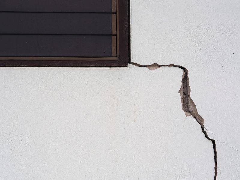 Foundation Crack Repair in Lake Worth, FL